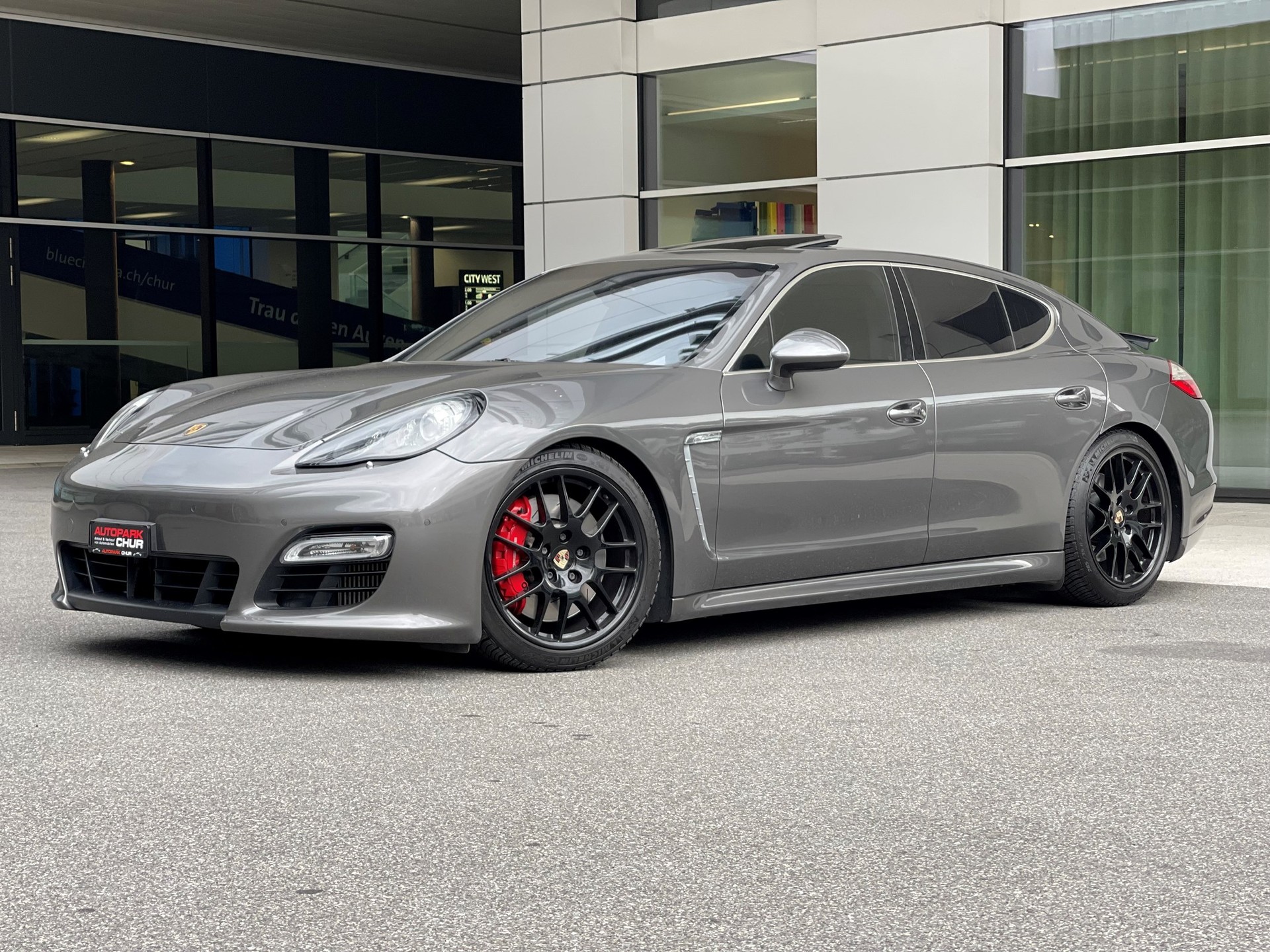 PORSCHE Panamera Turbo S 4.8 PDK-image-1