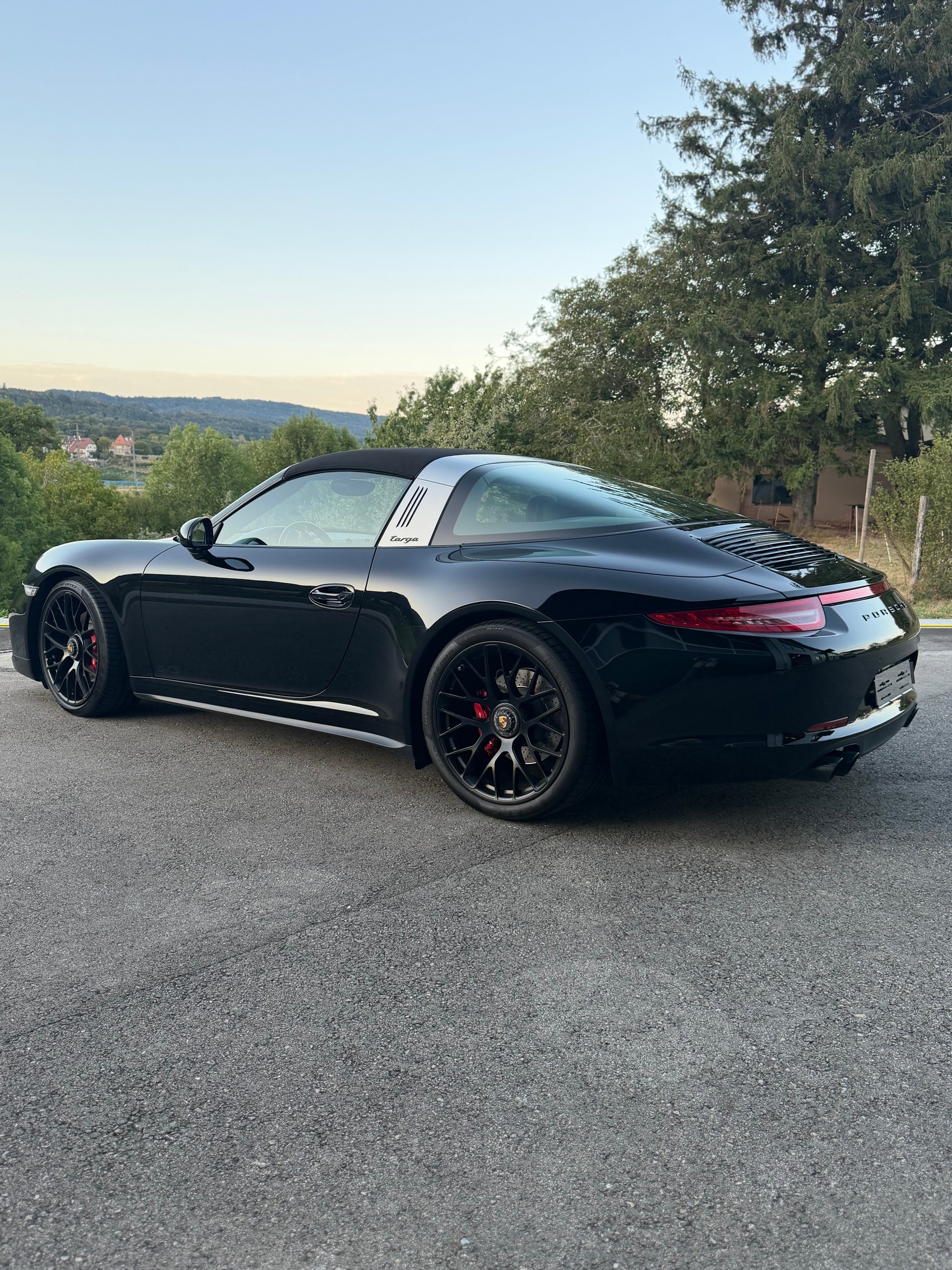PORSCHE 911 Targa 4 GTS PDK-image-4