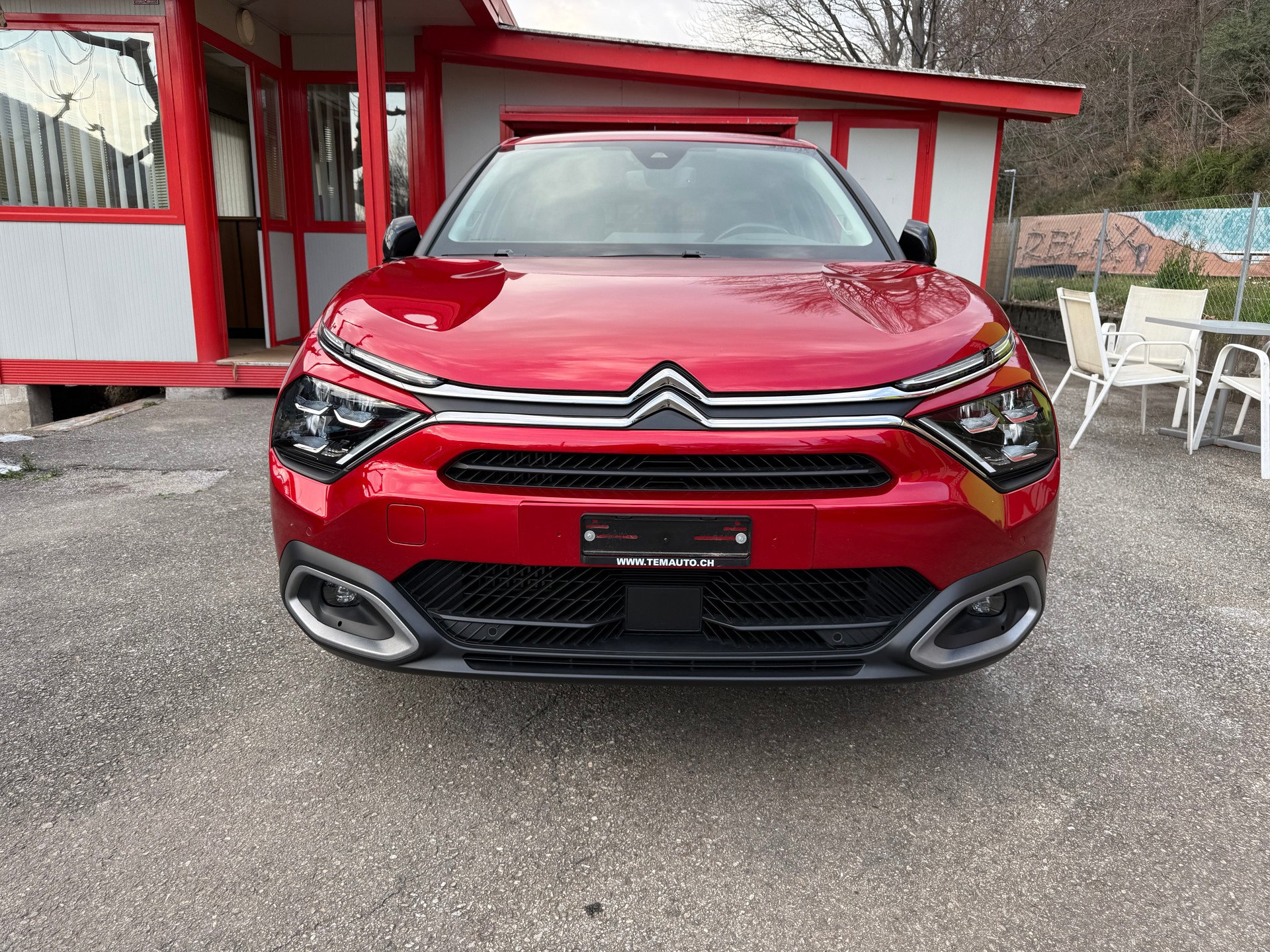 CITROEN C4 1.2 Pure Tech Shine EAT8-image-0