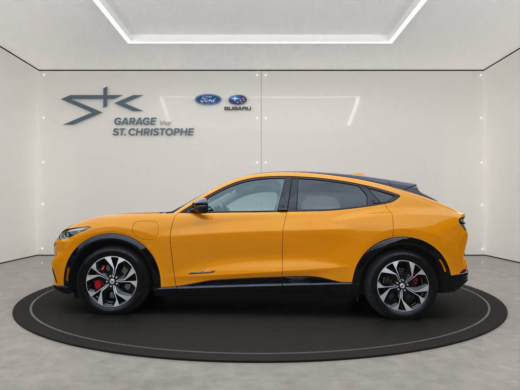 FORD Mustang Mach-E Extended 4x4 99kWh-showroom-element-1