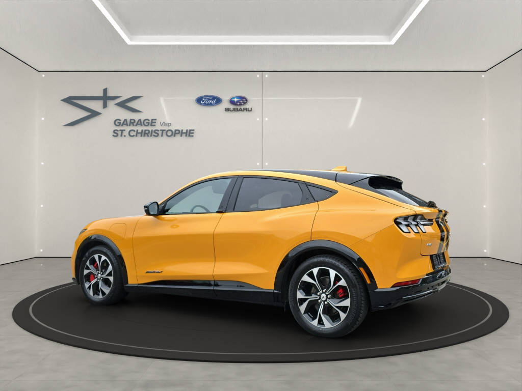 FORD Mustang Mach-E Extended 4x4 99kWh-showroom-element-2