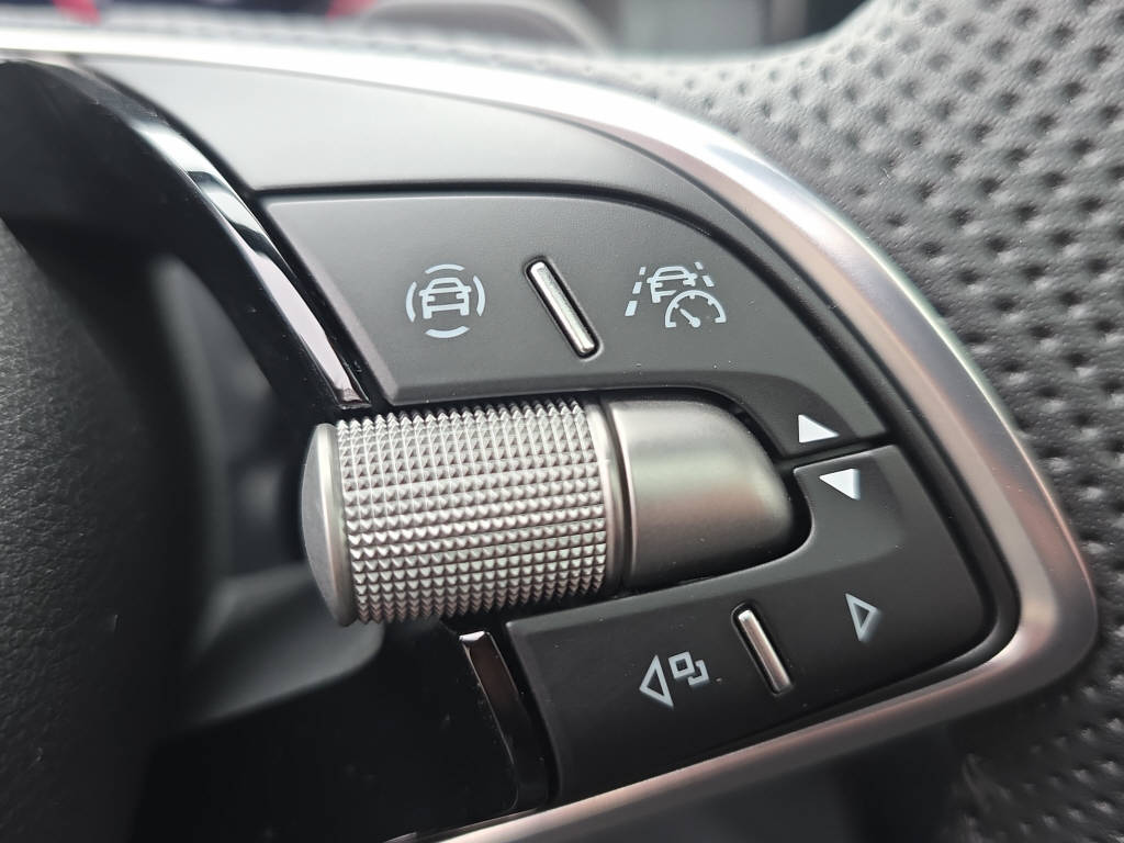 SKODA Kamiq 1.5 TSI Monte Carlo DSG-image-23