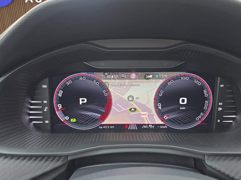 SKODA Kamiq 1.5 TSI Monte Carlo DSG-image-16