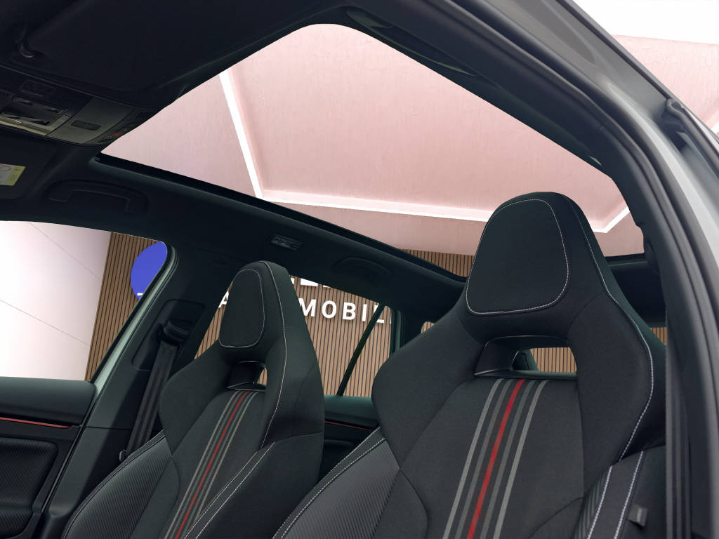 SKODA Kamiq 1.5 TSI Monte Carlo DSG-image-15