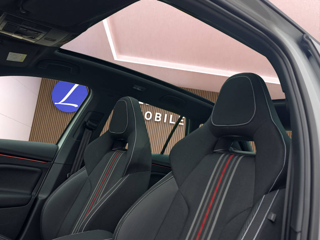 SKODA Kamiq 1.5 TSI Monte Carlo DSG-image-12