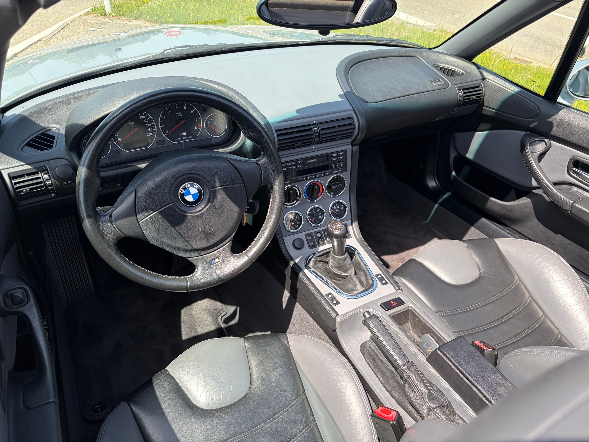 BMW M Roadster-image-7