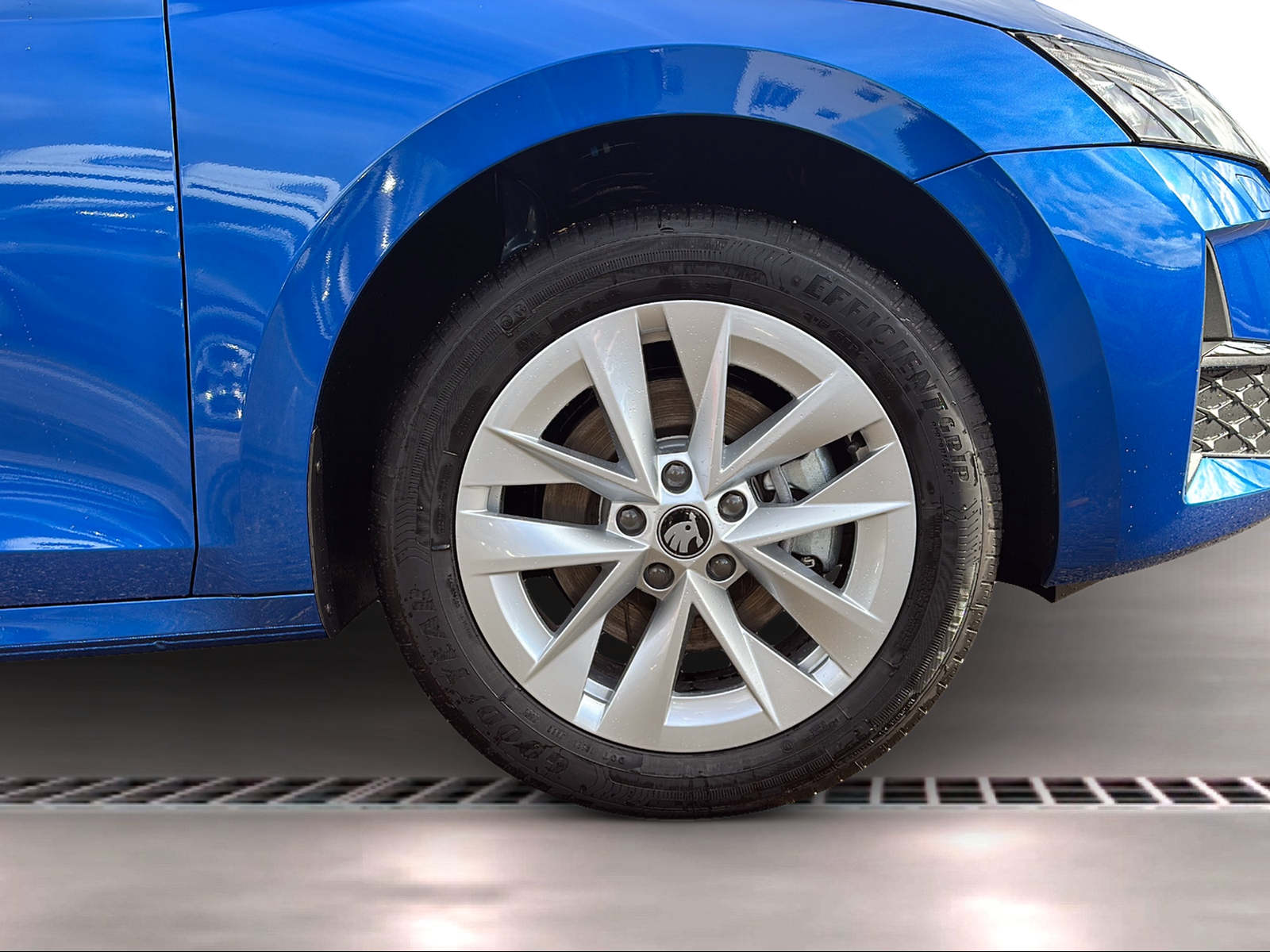SKODA Octavia Combi 2.0 TSI DSG Selection 4x4-image-7