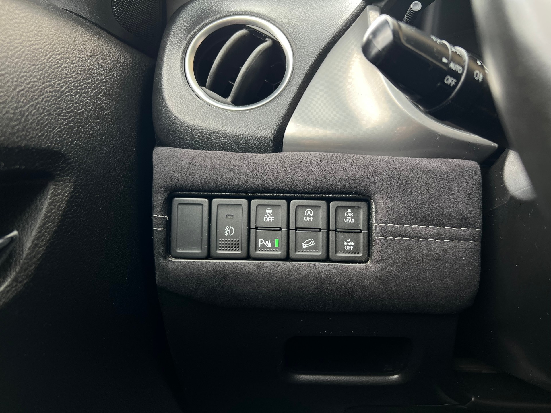 SUZUKI Vitara 1.6 TD Sergio Cellano Top TCSS I 4x4 (CH)-image-23