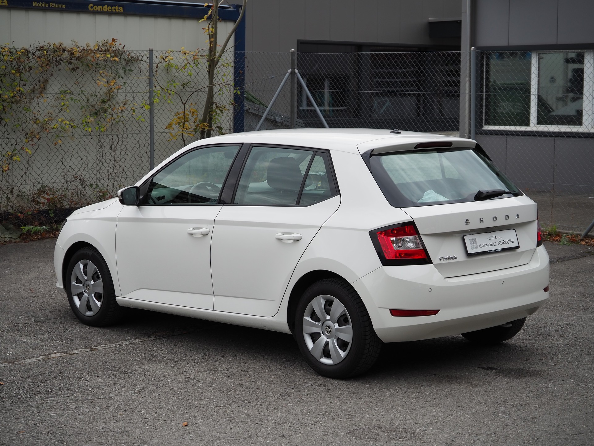 SKODA Fabia 1.0 TSI Ambition DSG-image-3