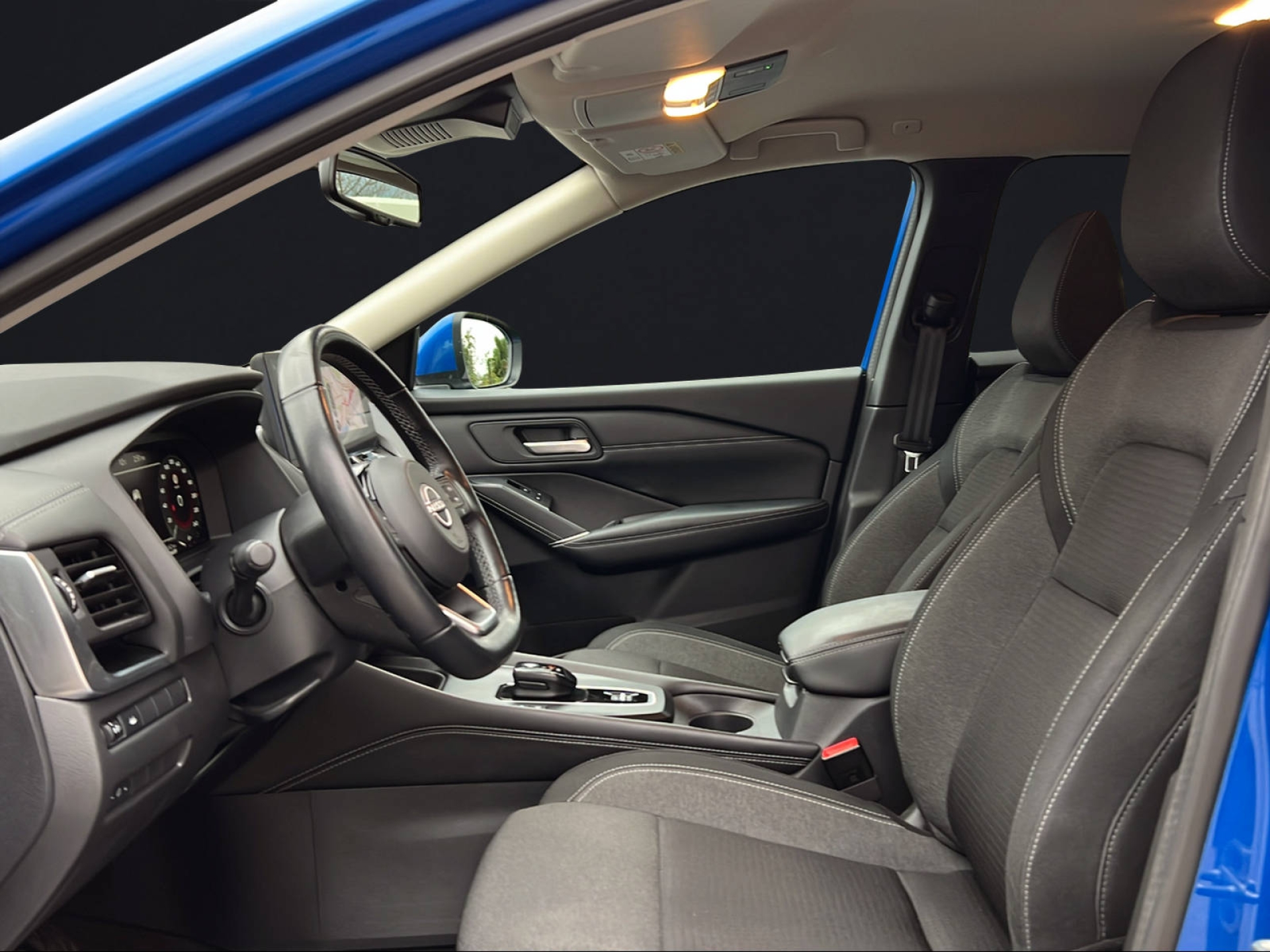 NISSAN Qashqai 1.5 VC-T N-Connecta-image-6