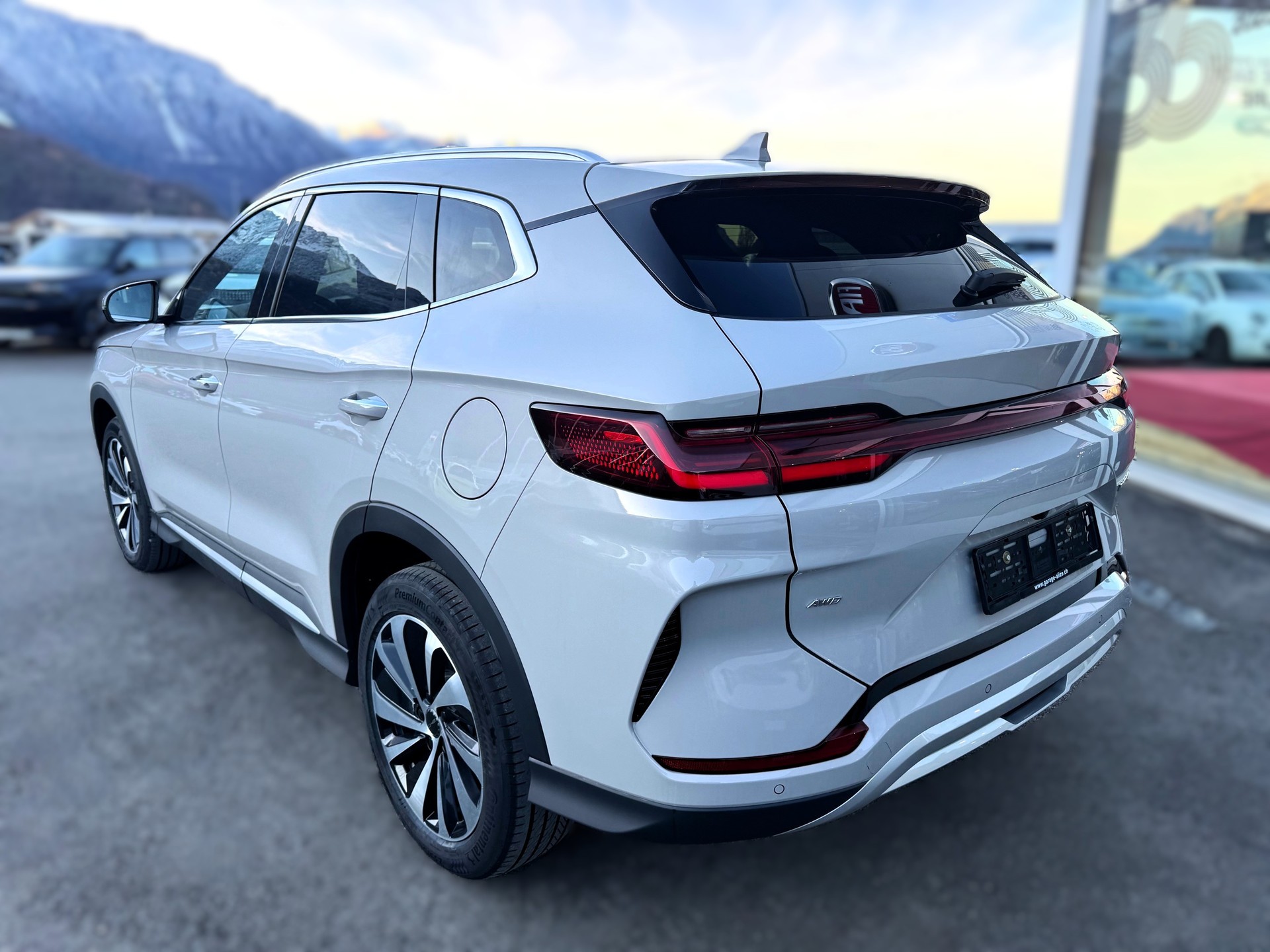 BYD Seal U DM-i Design AWD-showroom-element-3