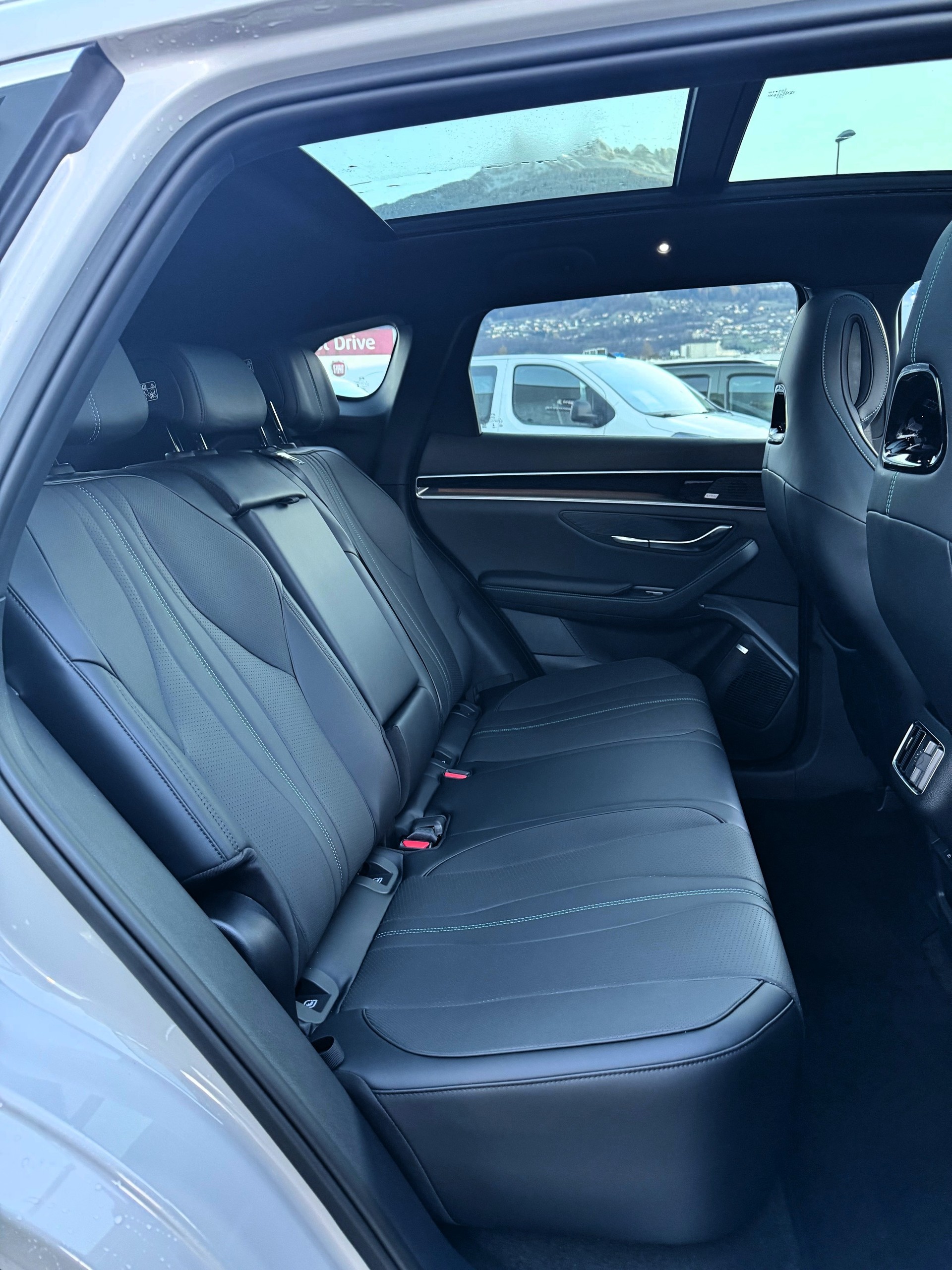 BYD Seal U DM-i Design AWD-image-20