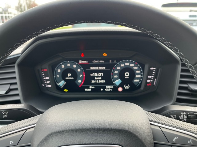 AUDI A1 Sportback 30 TFSI S Line Attraction S-tronic-image-13