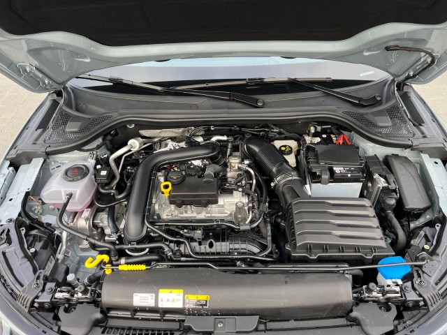 AUDI A1 Sportback 30 TFSI S Line Attraction S-tronic-image-19