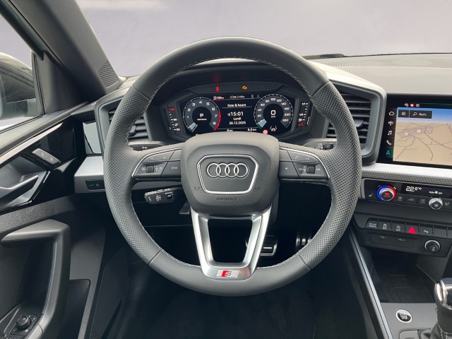 AUDI A1 Sportback 30 TFSI S Line Attraction S-tronic-image-12