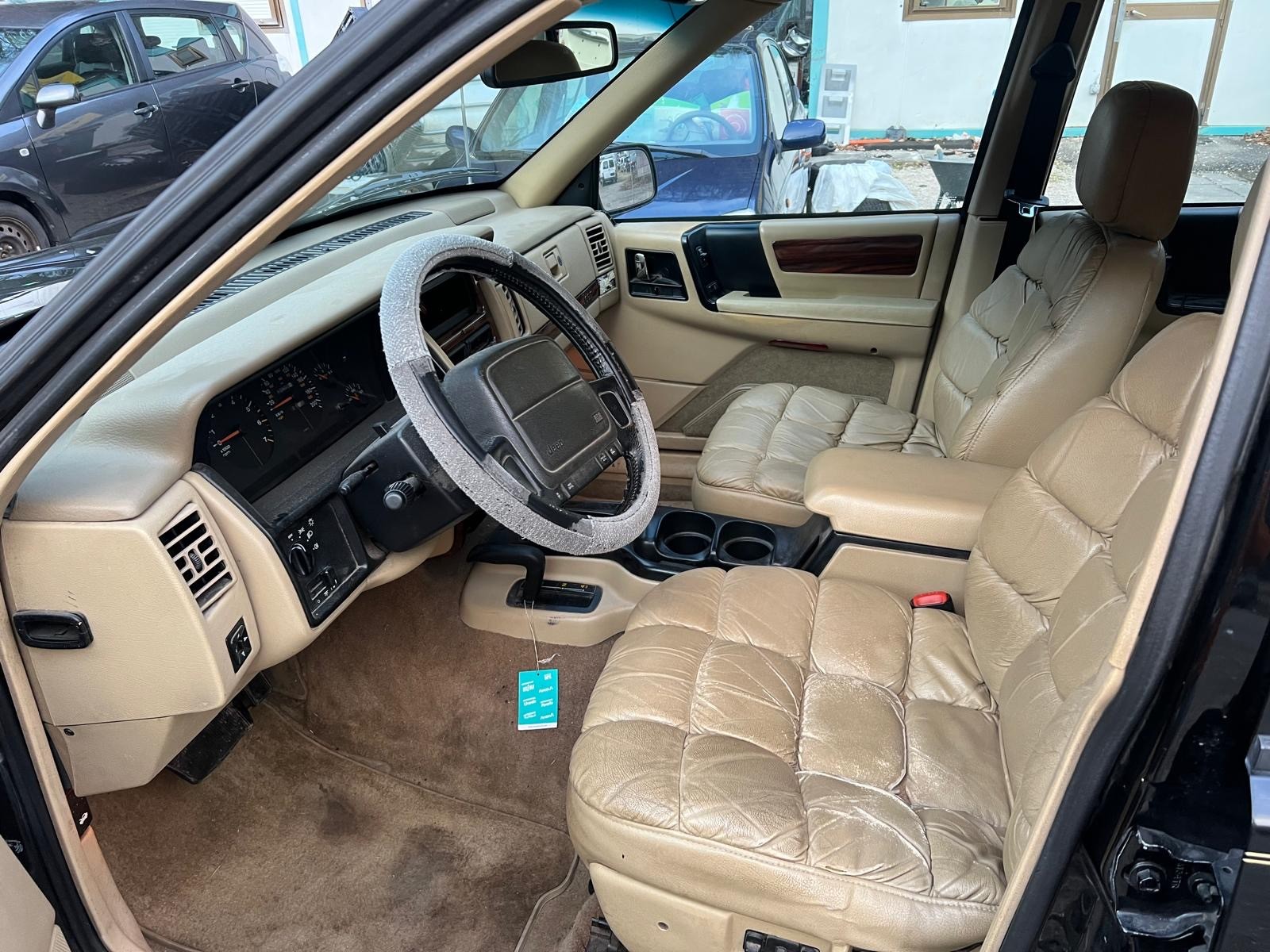 JEEP Grand Cherokee 5.2 Limited Automatic-image-5