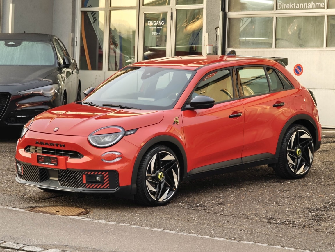 FIAT Abarth 600e Turismo-image-1