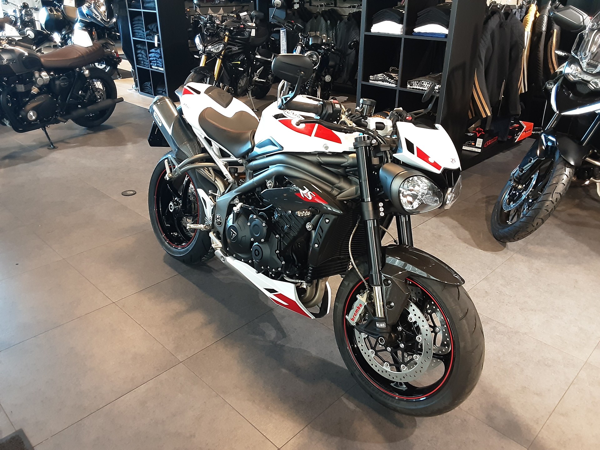 TRIUMPH Speed Triple RS 1050 ABS-image-2