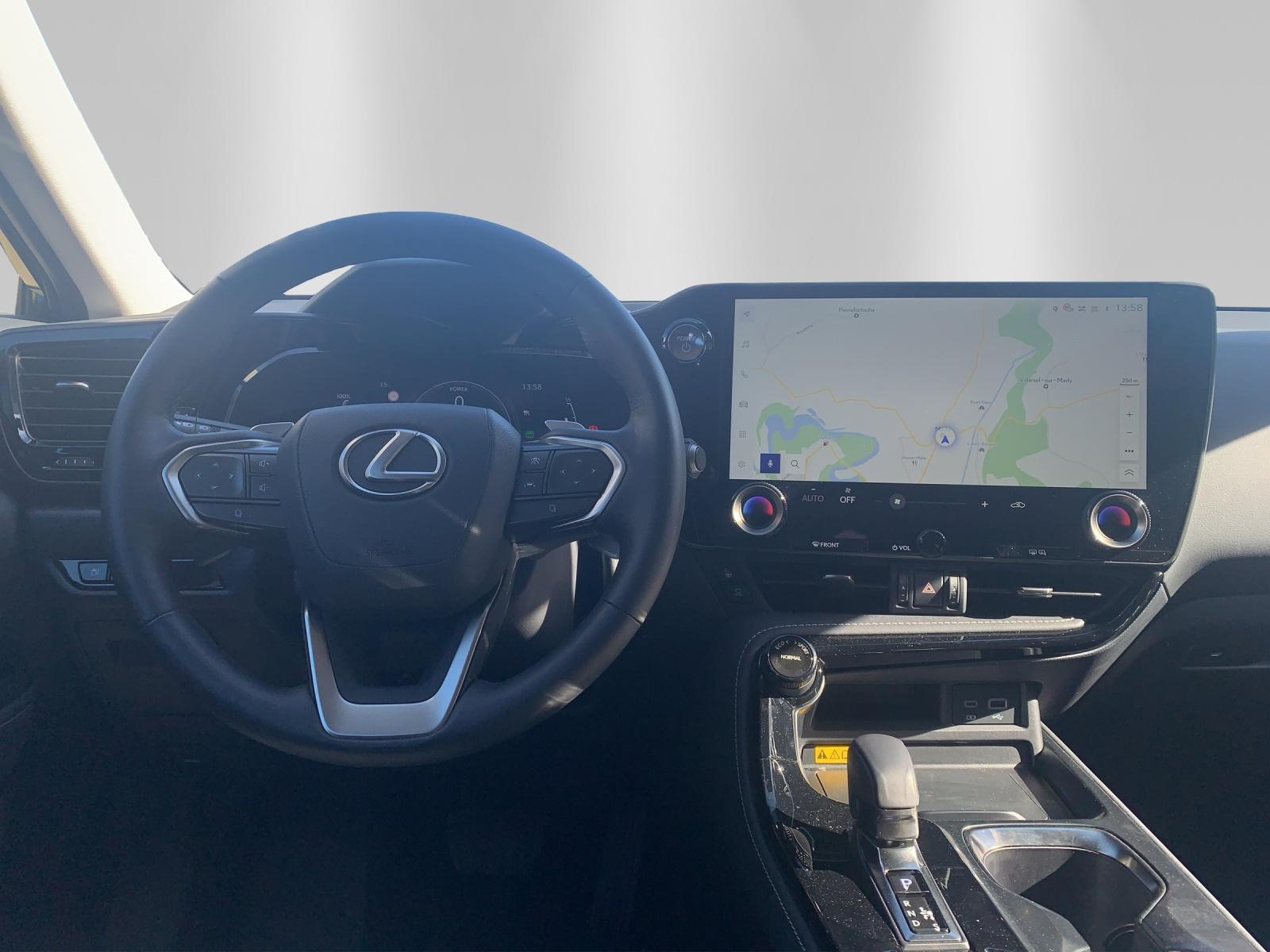 LEXUS NX 450h+ Excellence-image-9