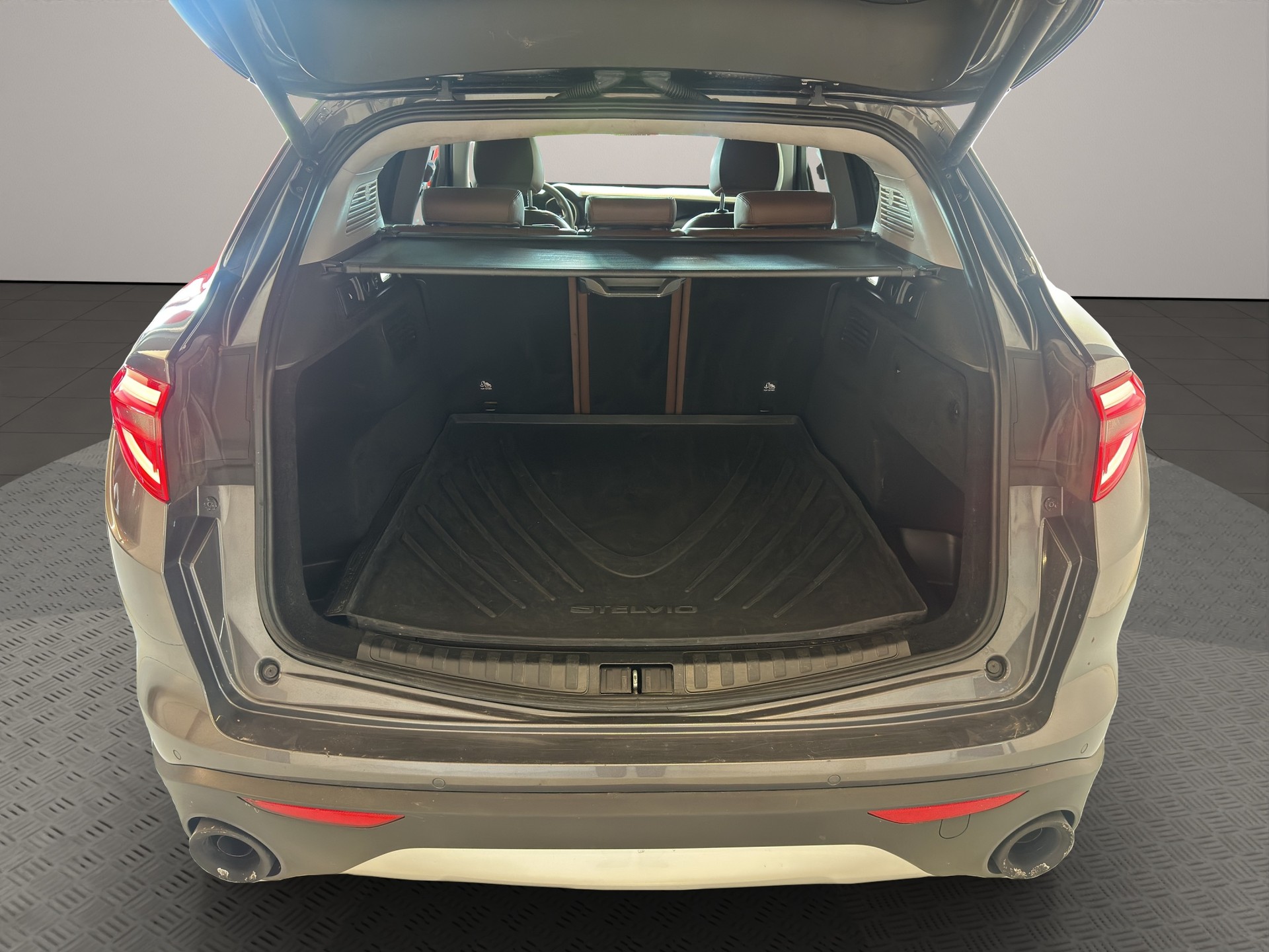 ALFA ROMEO Stelvio 2.0 Super Q4 Automatic-image-6