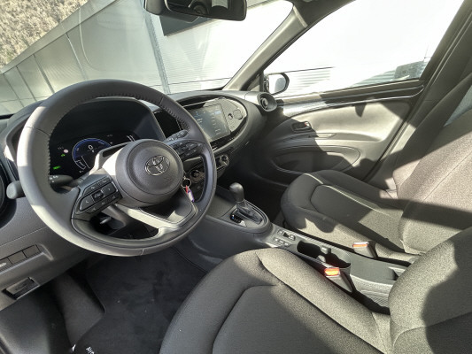 TOYOTA Aygo X 1.5 com. com.-image-7