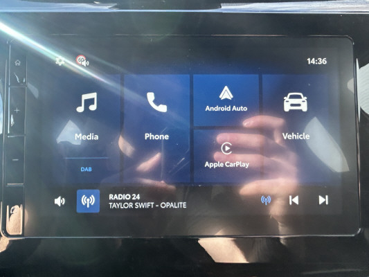 TOYOTA Aygo X 1.5 com. com.-image-11