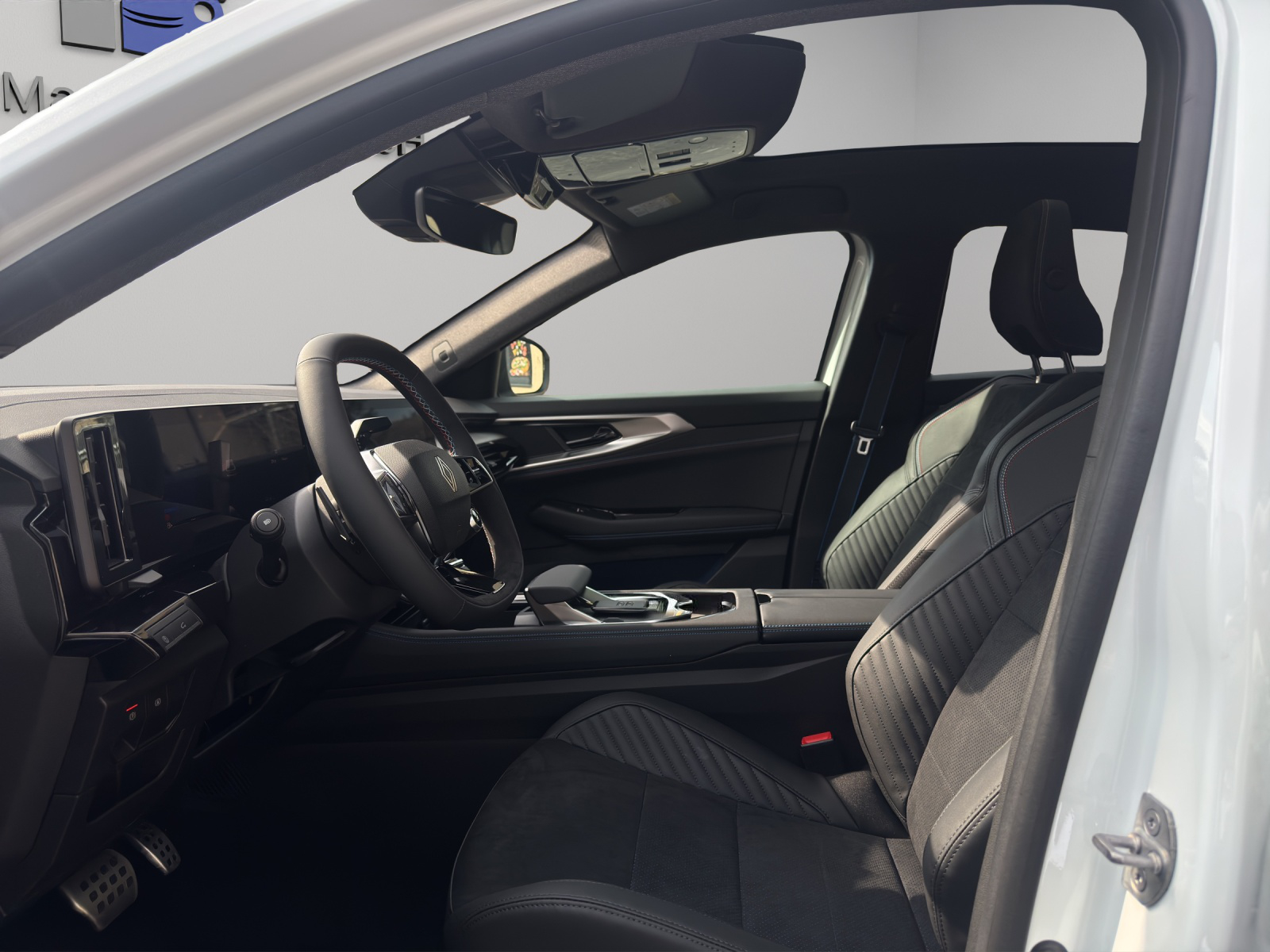 RENAULT Rafale 1.2 E-Tech Hybrid 200 Esprit Alpine-image-6