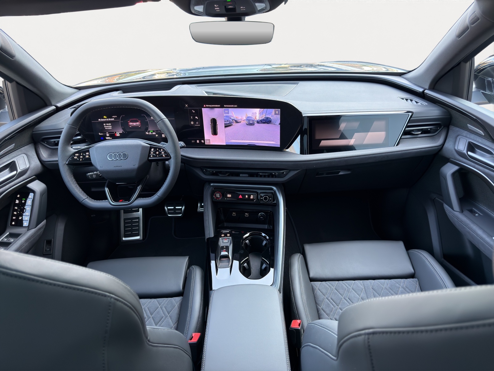 AUDI SQ5 TFSI quattro S-tronic-image-5