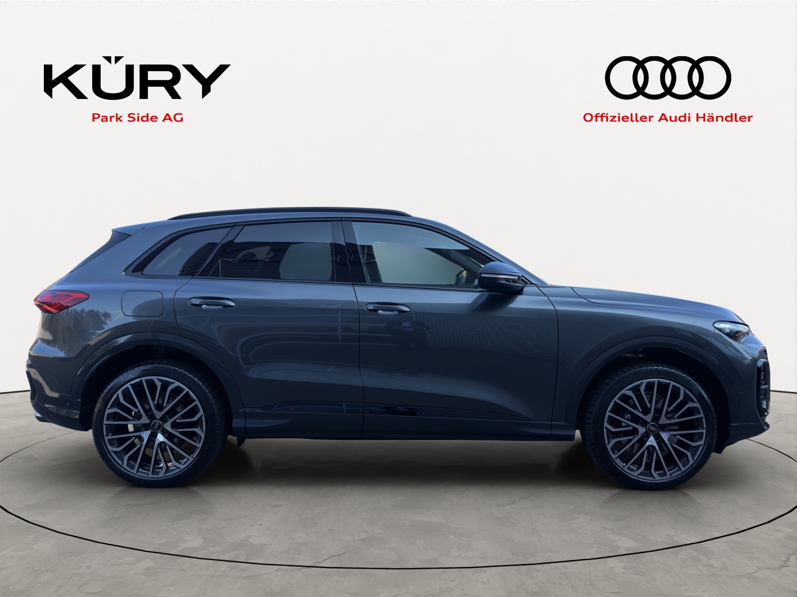 AUDI SQ5 TFSI quattro S-tronic-image-2