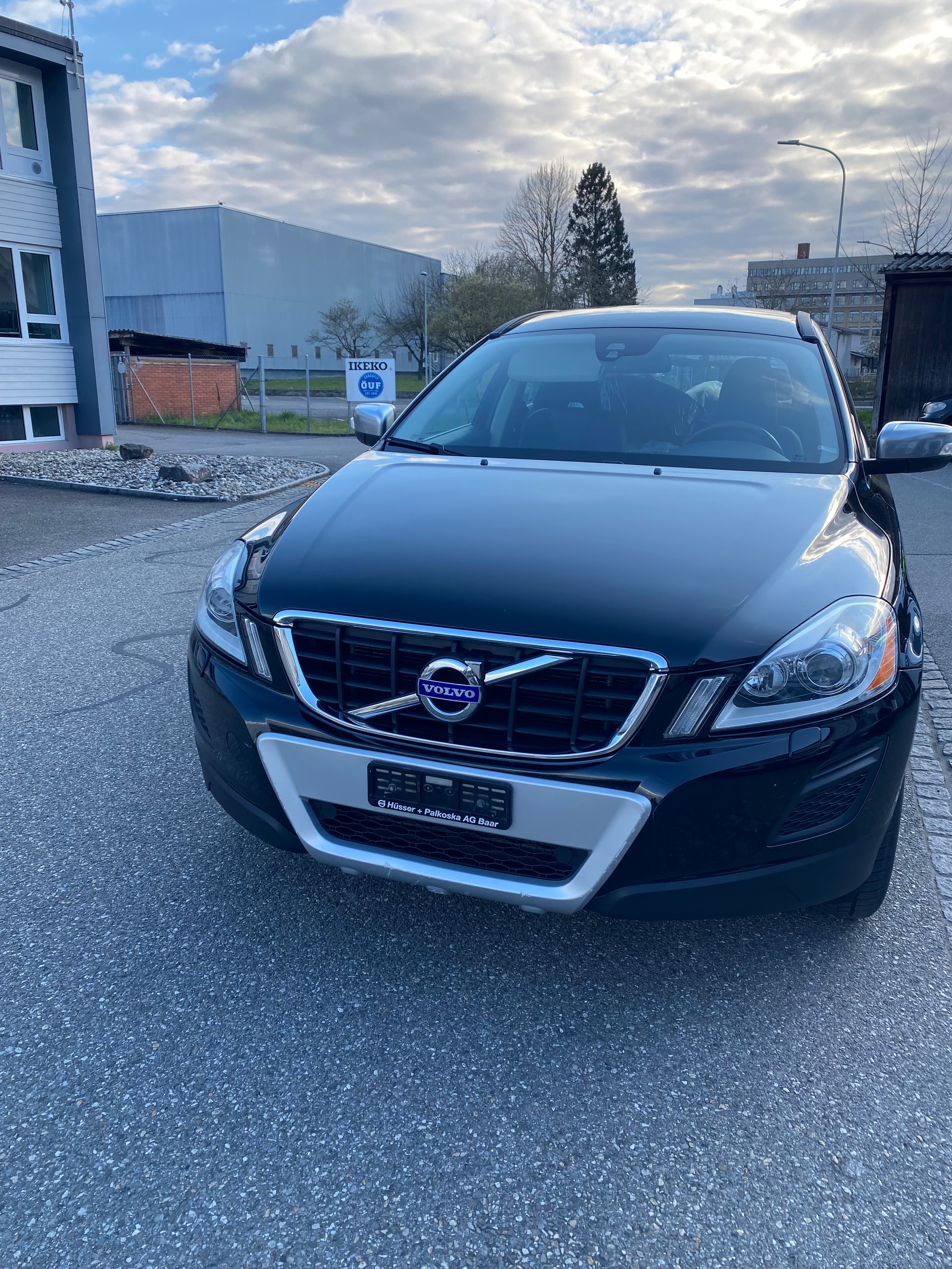 VOLVO XC60 D4 AWD Summum Geartronic-image-14