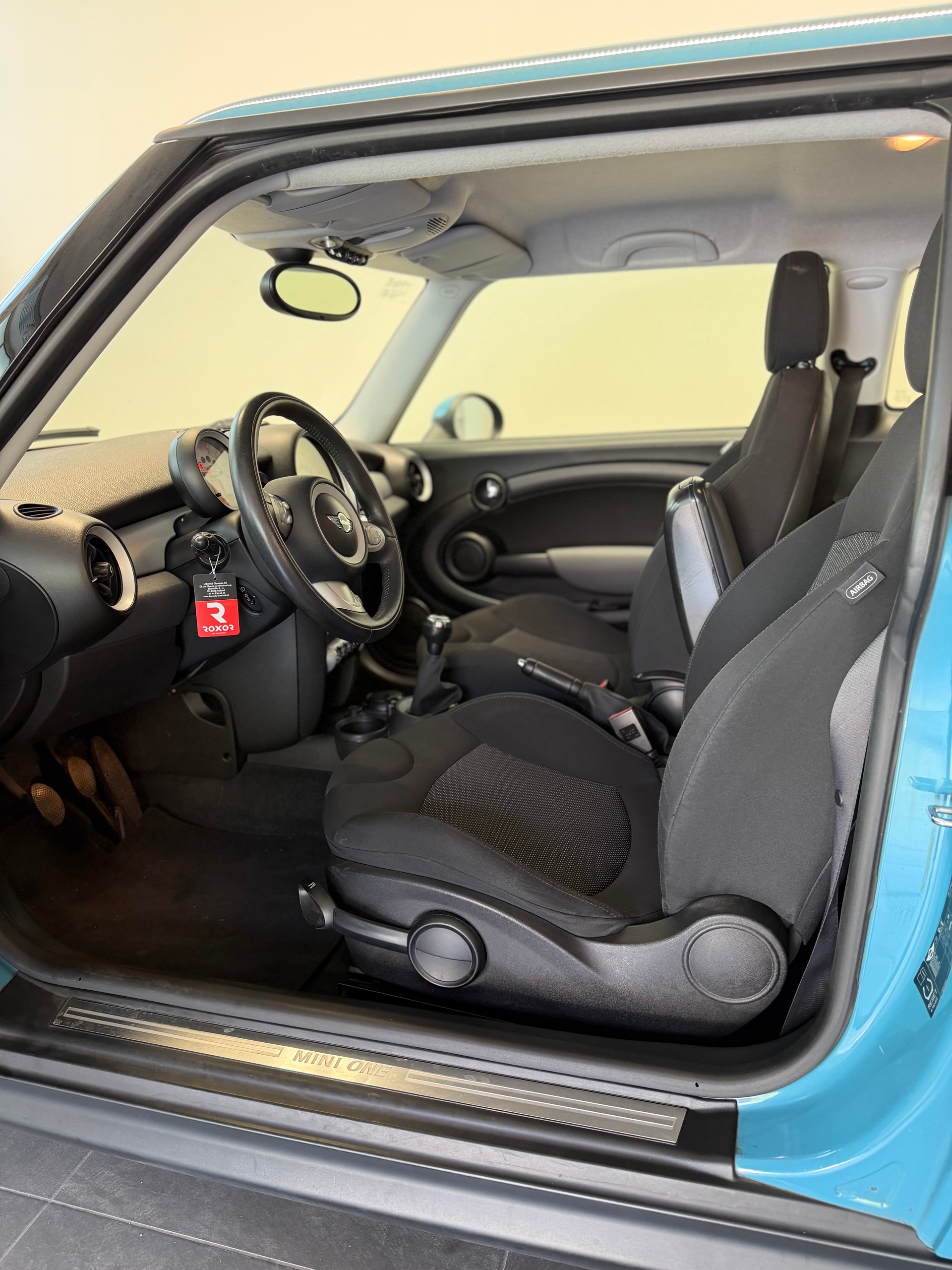 MINI One-image-6