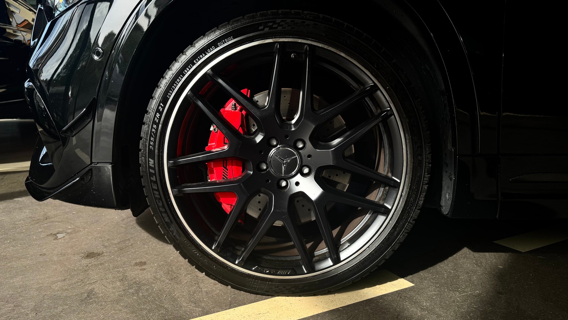MERCEDES-BENZ GLA 45 S AMG 4Matic+ 8G-Speedshift DCT-image-5