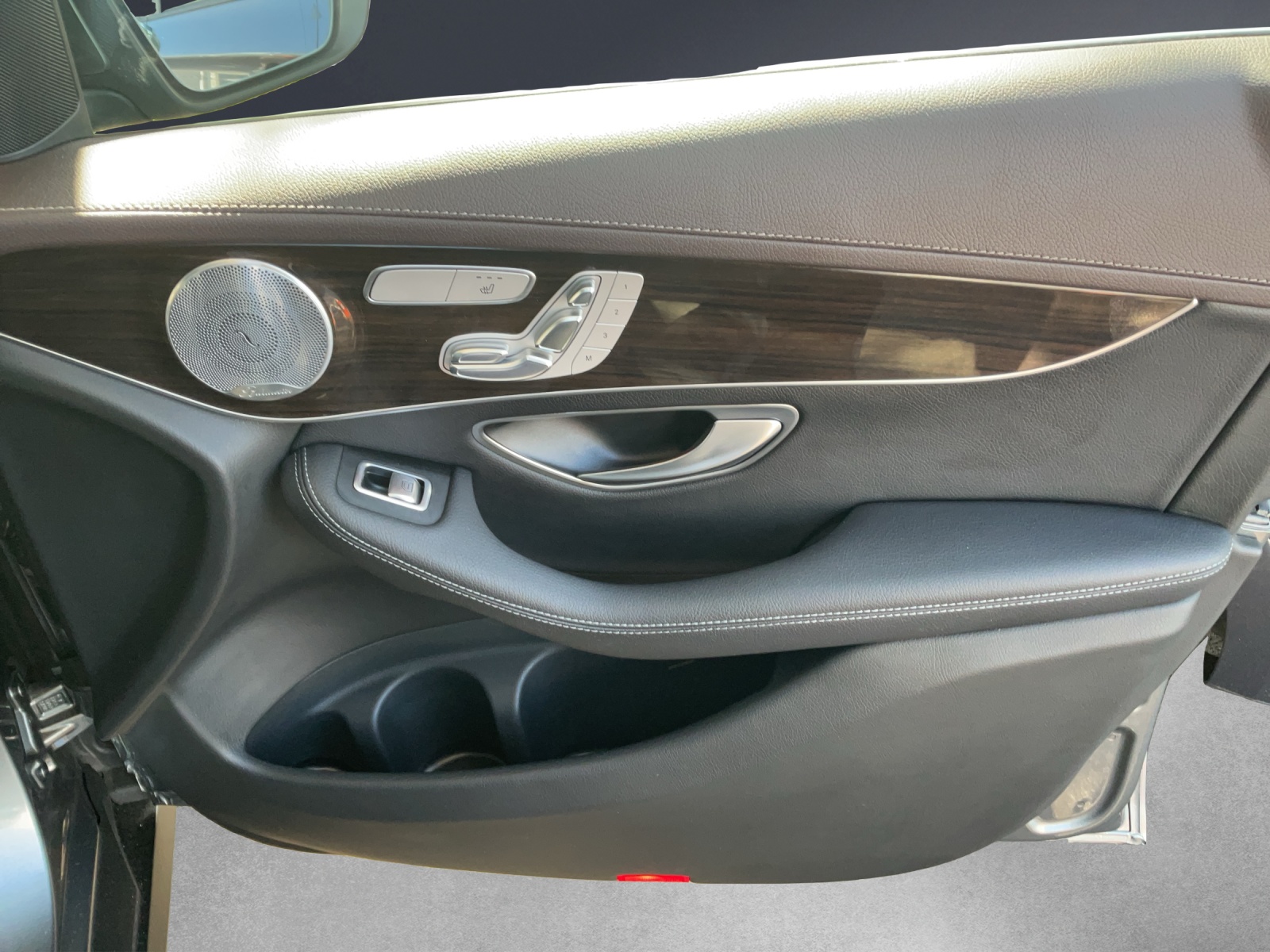 MERCEDES-BENZ GLC 250 Exclusive 4Matic-image-8