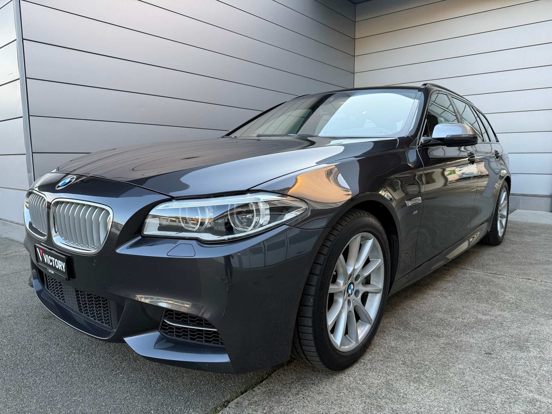 BMW M550d Touring xDrive Steptronic