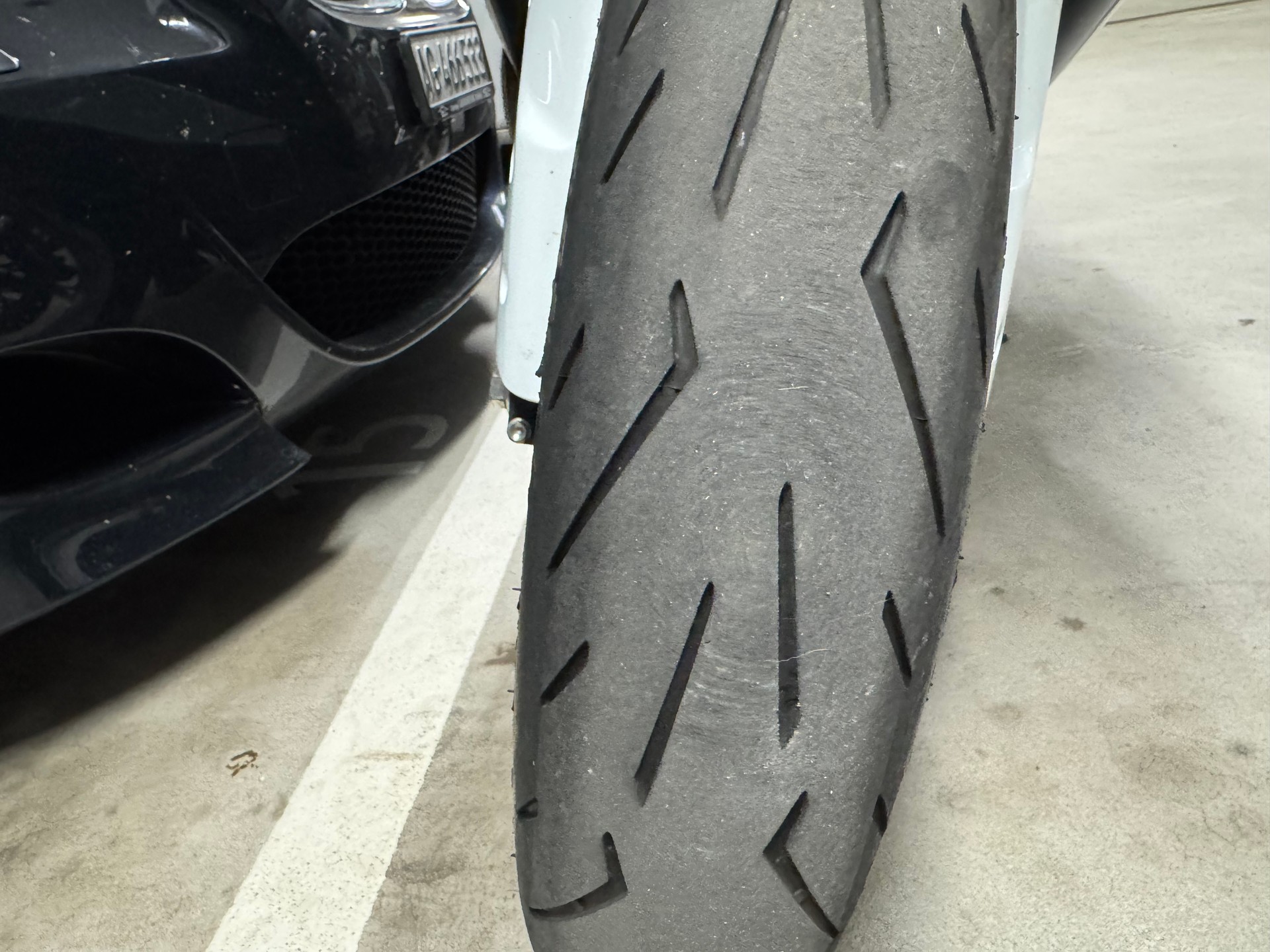 SUZUKI GSX-R 600 U L0-image-12