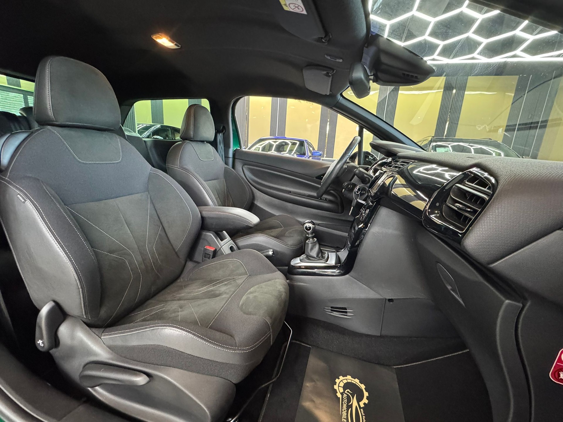 DS AUTOMOBILES DS 3 1.6 THP Sport Chic-image-11