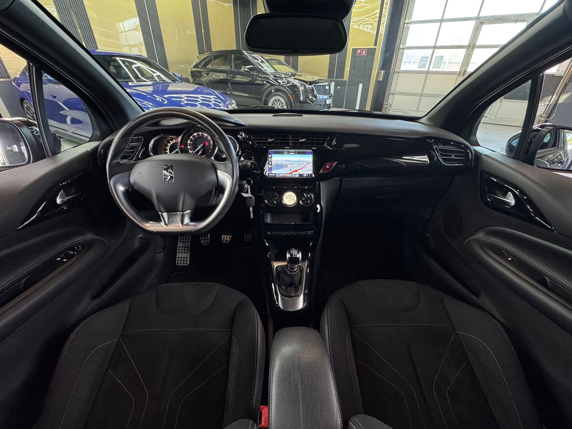 DS AUTOMOBILES DS 3 1.6 THP Sport Chic-image-12