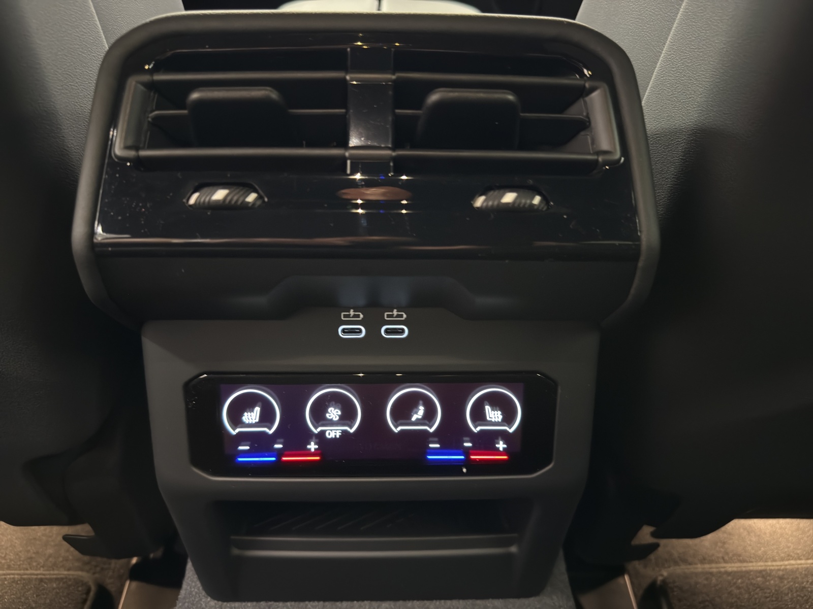 BMW M5 xDrive Touring-image-20