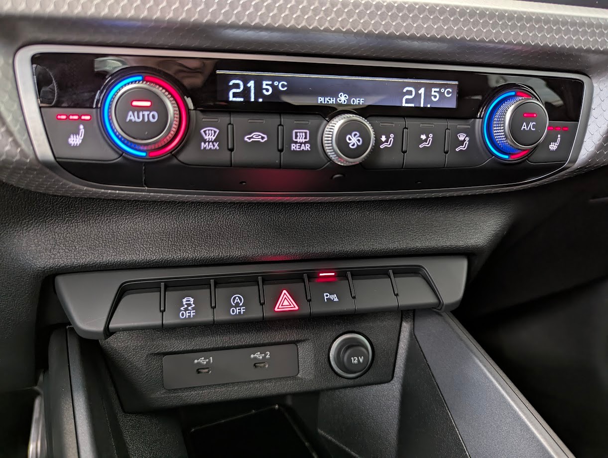 AUDI A1 Sportback 1.5 35 TFSI S Line S-Tronic*5J GAR BLACK+ VOLL-LED SONOS ACC-TEMPOMAT KEYLESS VIRTUAL-image-25