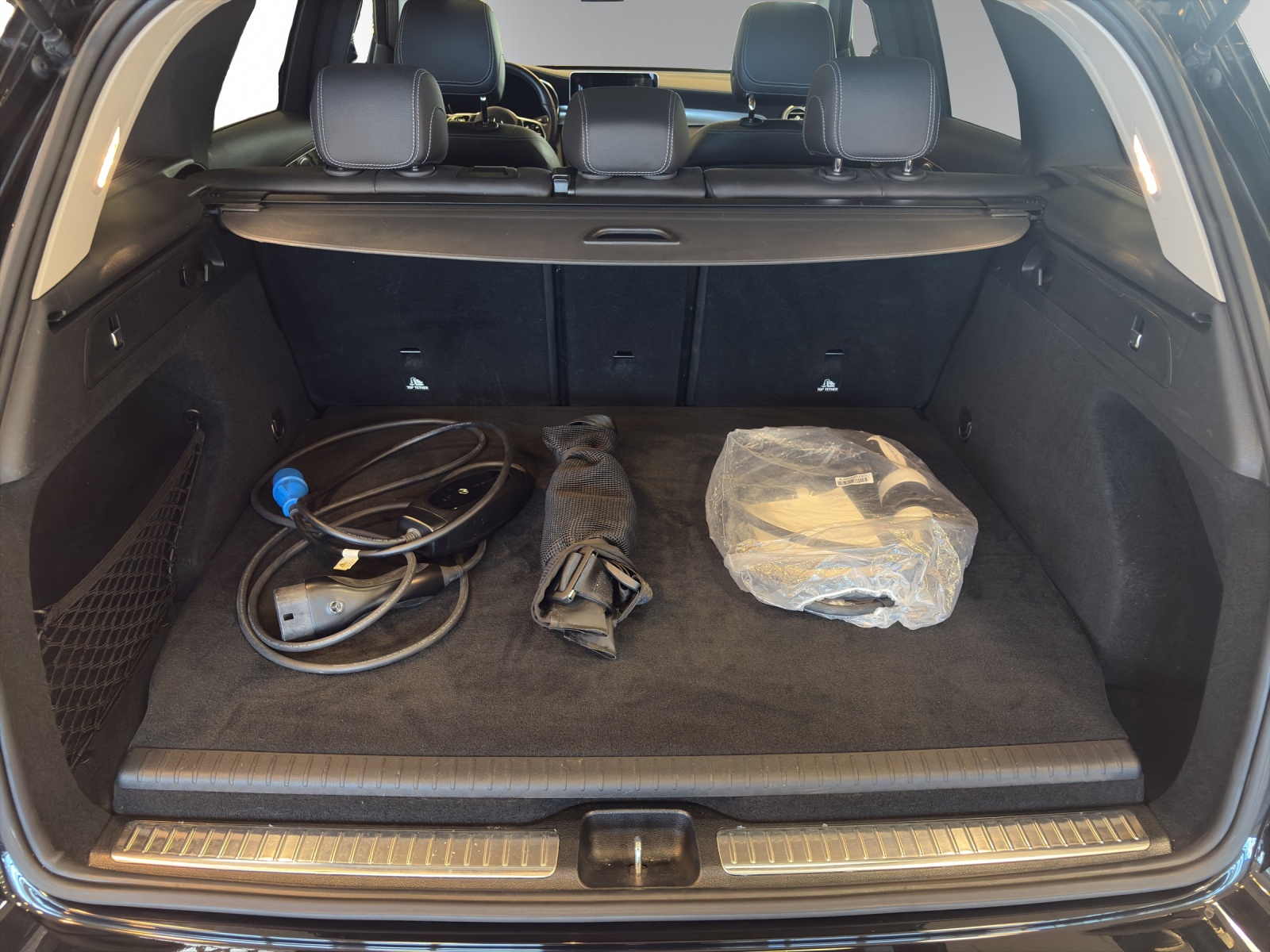 Image MERCEDES-BENZ GLC-300 GLC 300 e Off-Road 4Matic