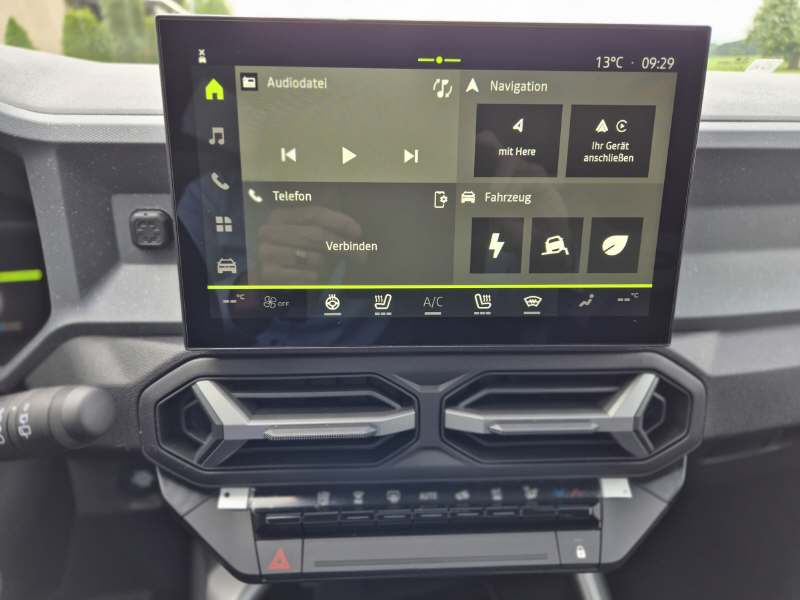 DACIA Bigster 1.8 Hybrid Journey-image-8
