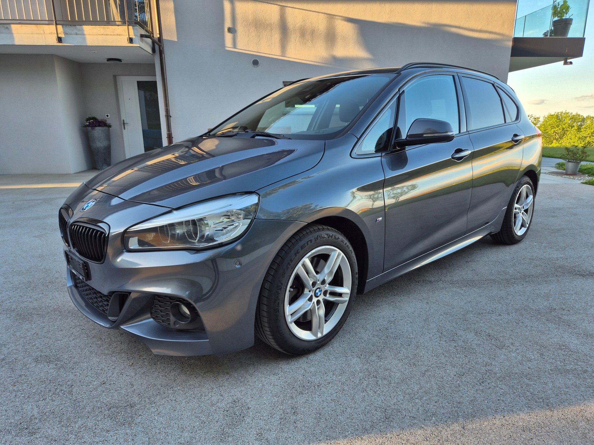 BMW 225i xDrive M Sport Steptronic-image-1