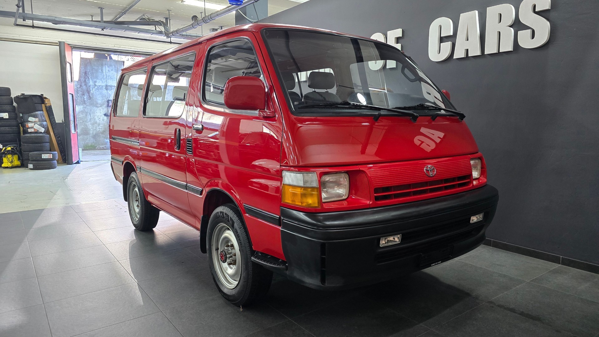 TOYOTA Hiace 2.4 4x4 Saloon Jub.-image-17