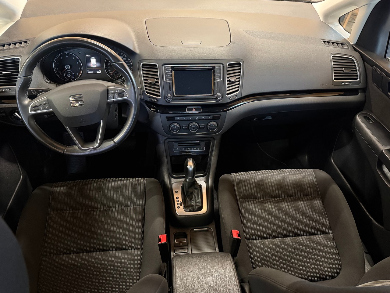 SEAT Alhambra 1.4 TSI Style DSG-image-9