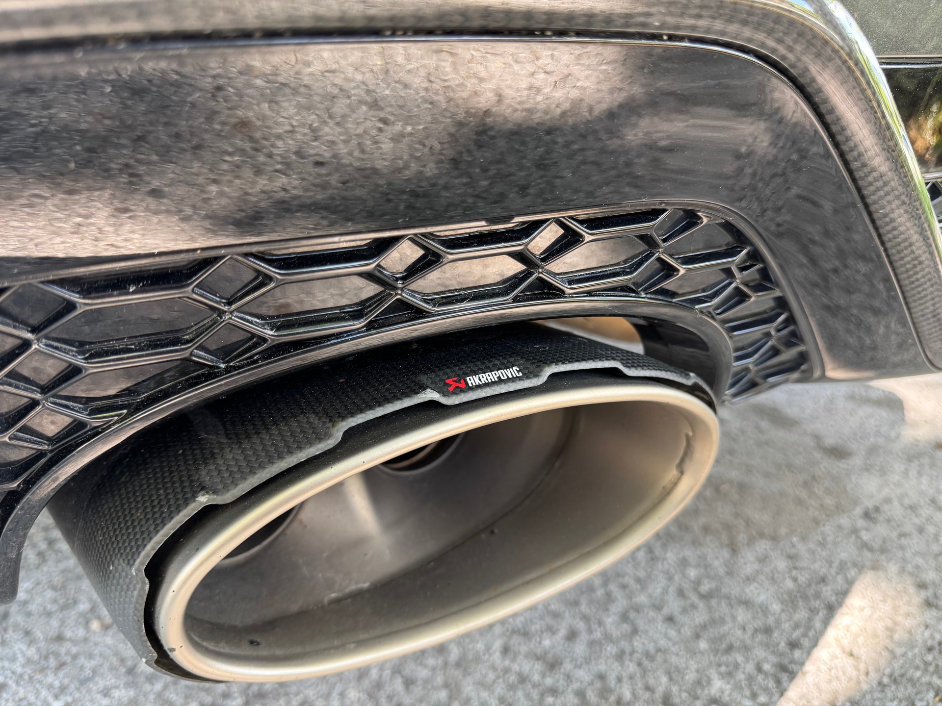 AUDI 4.0 V8 TFSI quattro T-Tronic-image-1