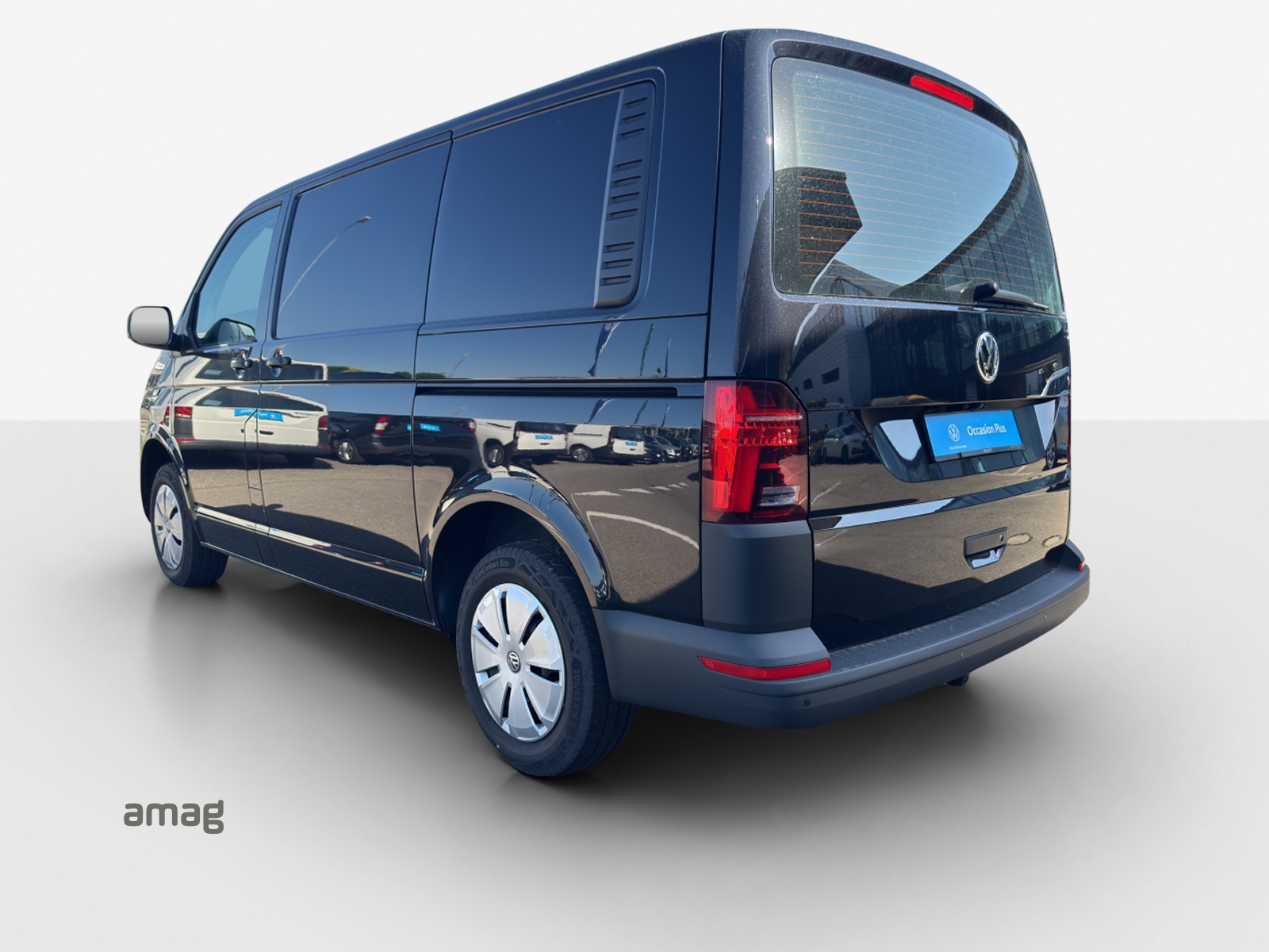 VW T6.1 2.0 TDI DSG-image-2