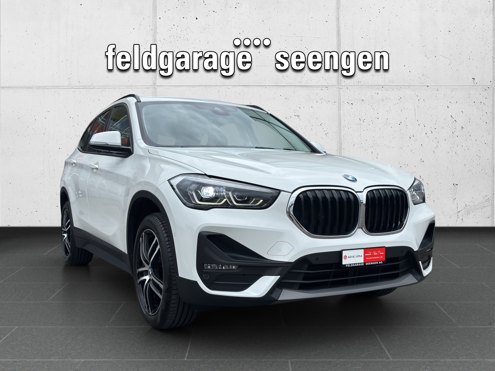 BMW X1 sDrive 18i Steptronic DSK mit Komfortzugang, Rückfahrkamera & Winterräder-image-2