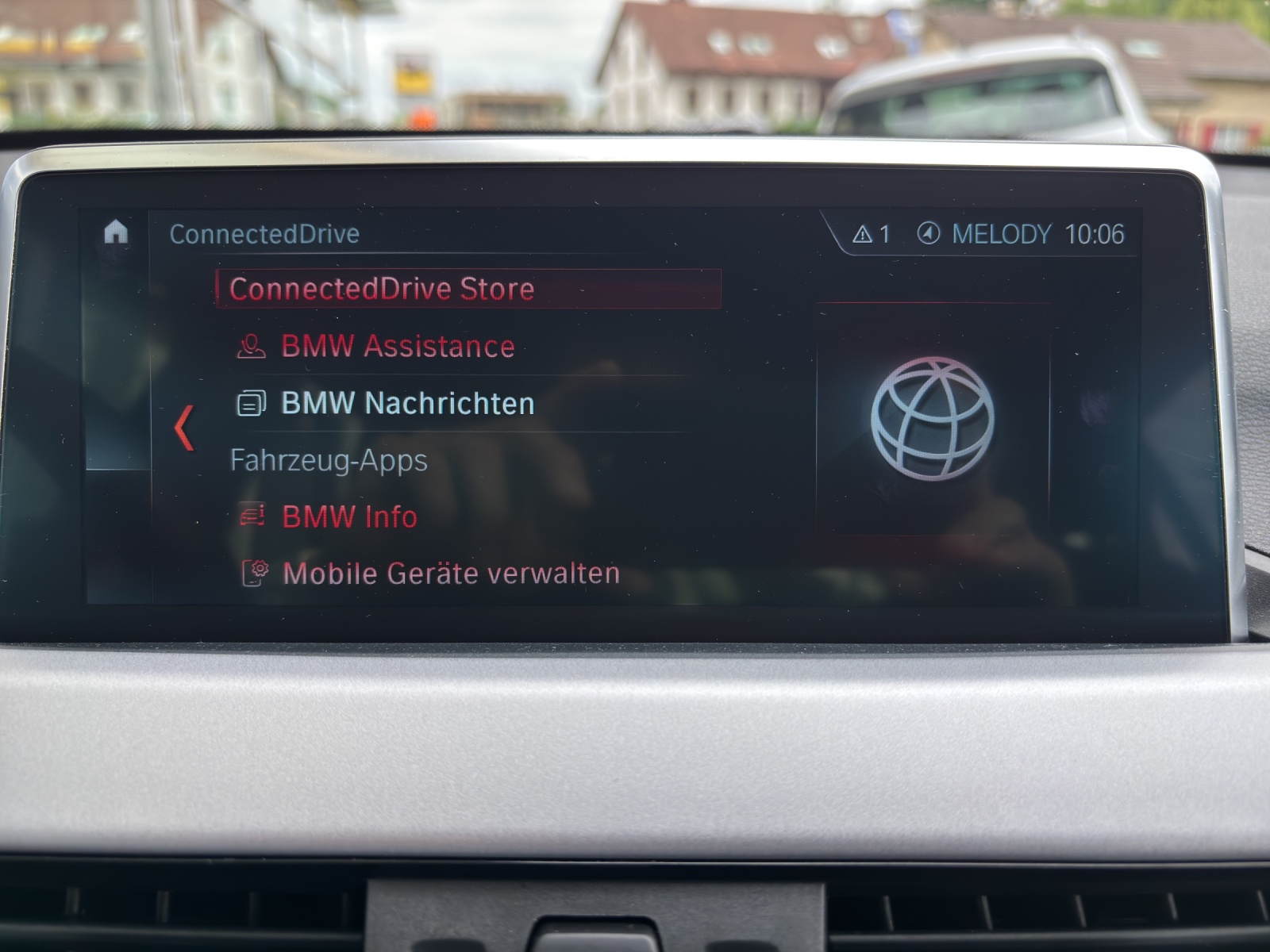 BMW X1 sDrive 18i Steptronic DSK mit Komfortzugang, Rückfahrkamera & Winterräder-image-25