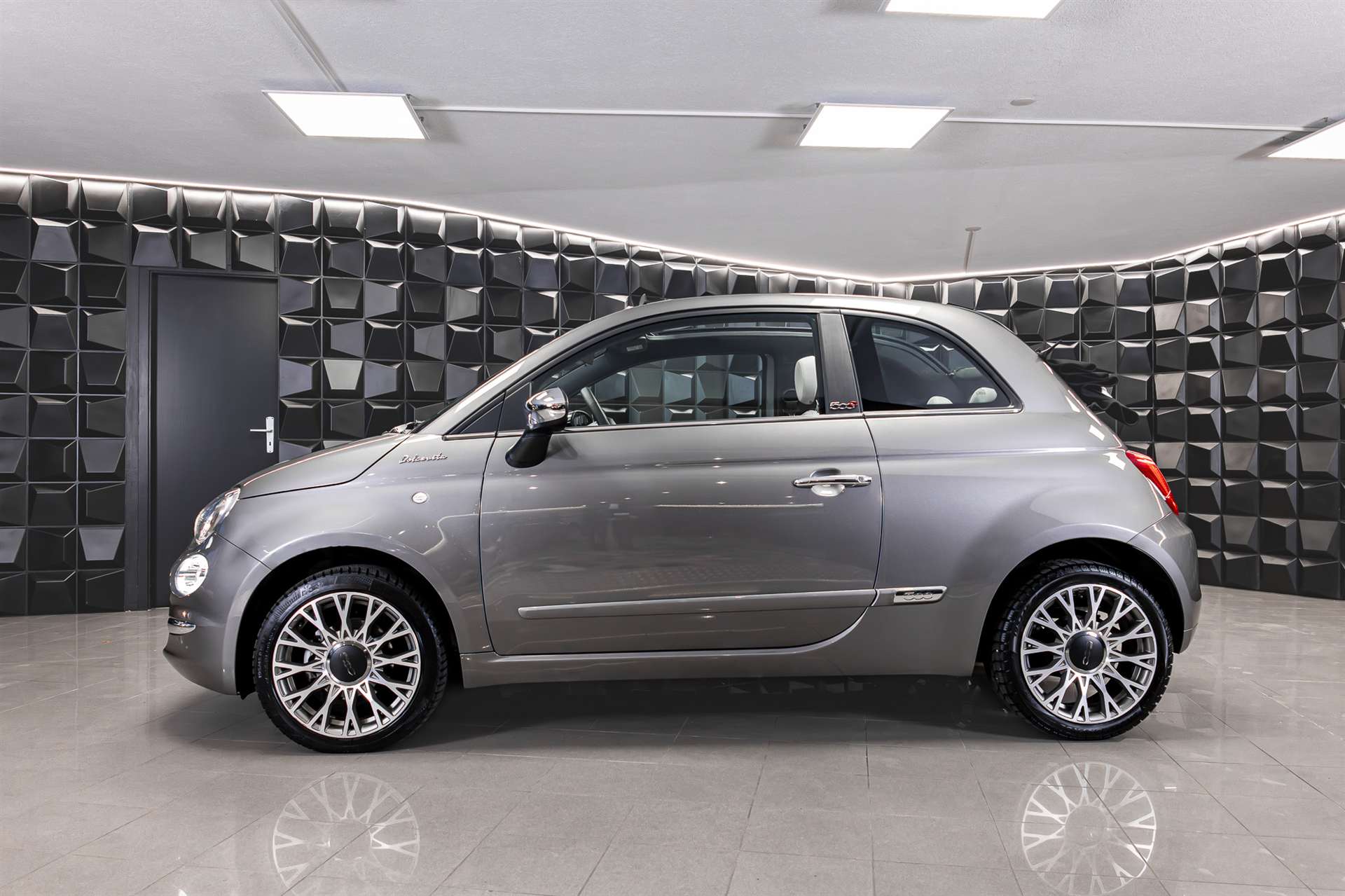 FIAT 500C 1.0 N3 MildHybrid Dolcevita-image-1