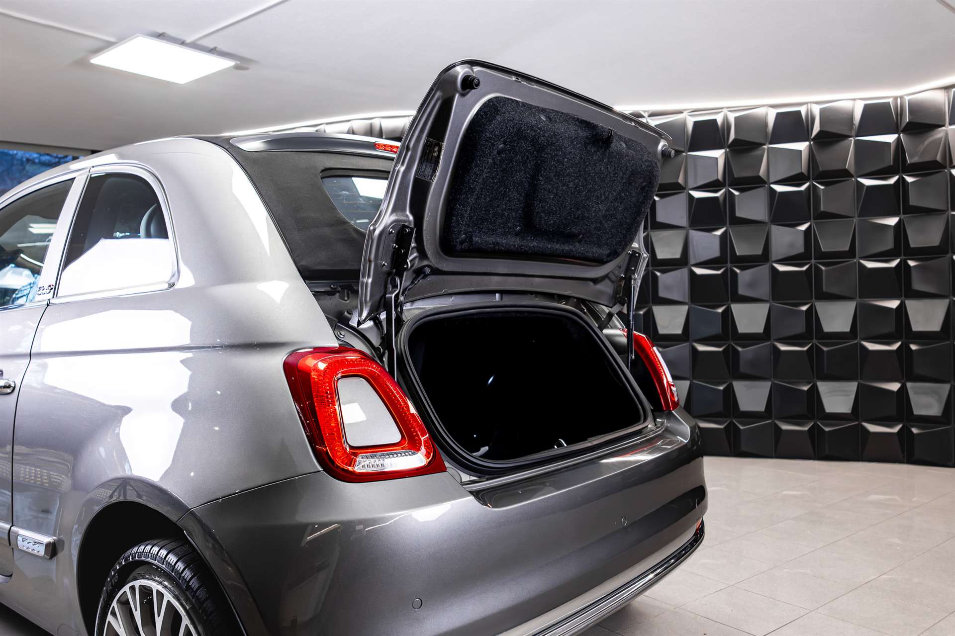 FIAT 500C 1.0 N3 MildHybrid Dolcevita-image-24